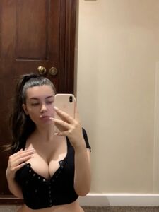 kissfromlarisa exclusive onlyfans leaked nudes