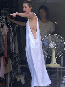 Amber Heard Nude Leaks Photos